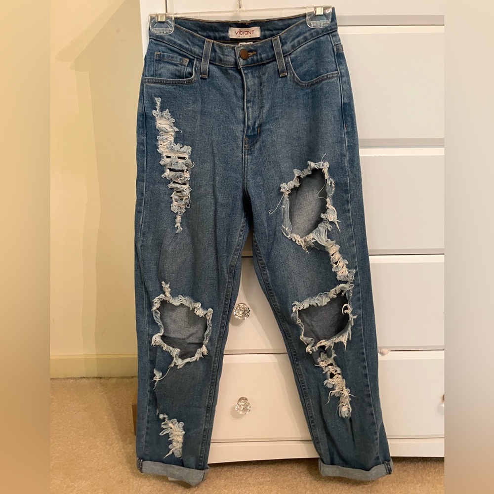 Women’s Distressed Medium Wash Denim Jeans